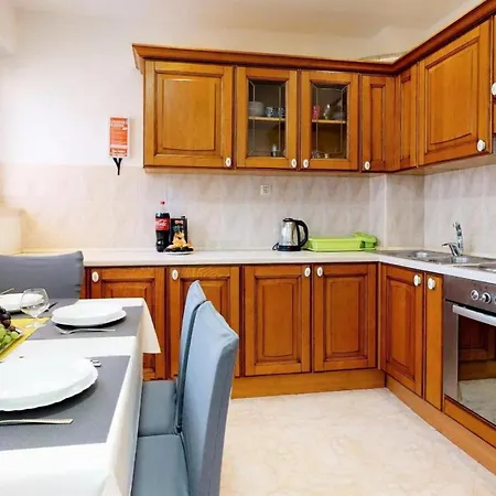 Nora Апартаменты *